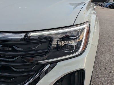 2026 Volkswagen Atlas Cross Sport SE w/Technology