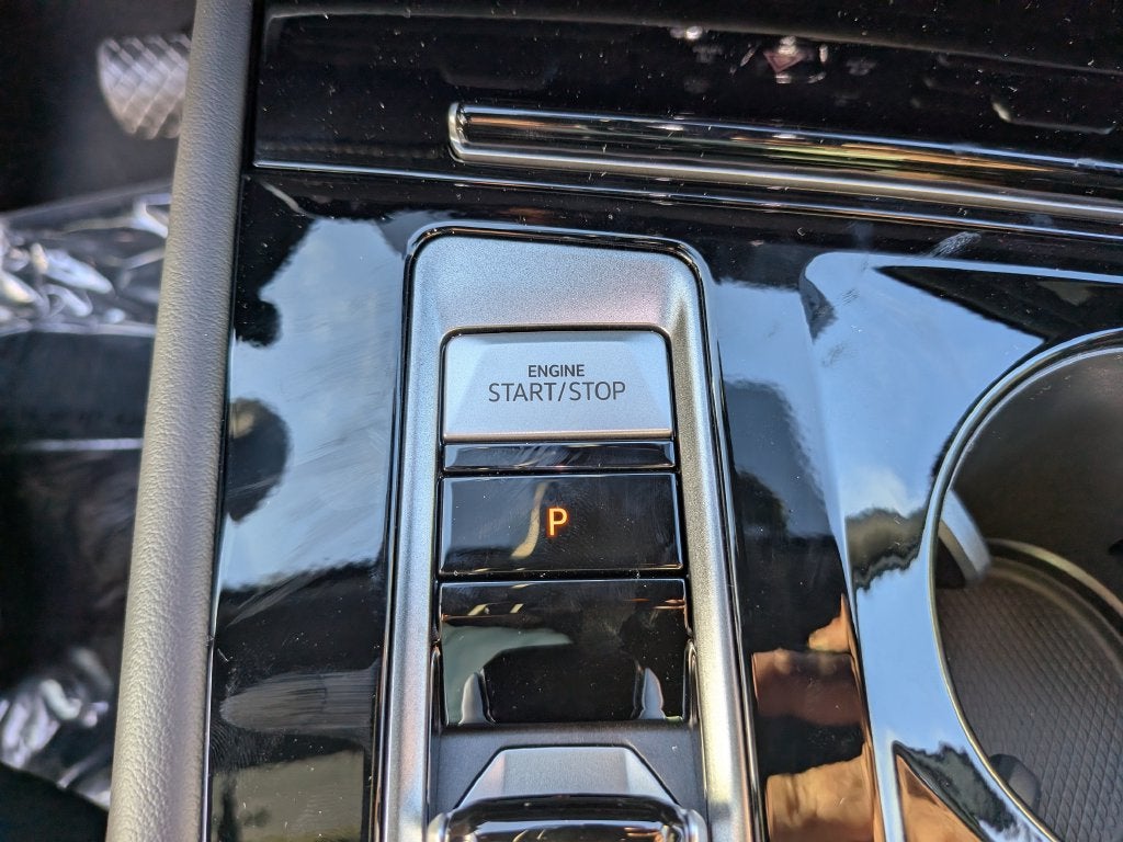 2026 Volkswagen Atlas Cross Sport SE w/Technology