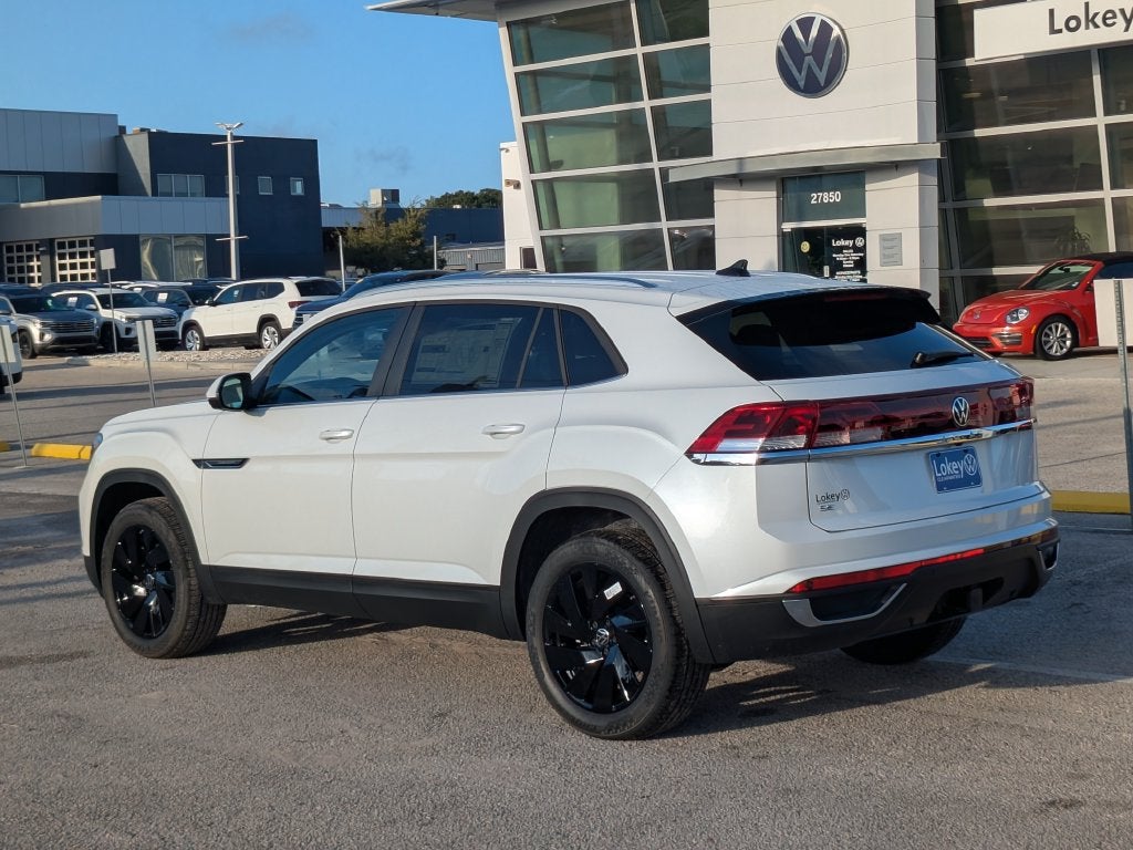 2026 Volkswagen Atlas Cross Sport SE w/Technology