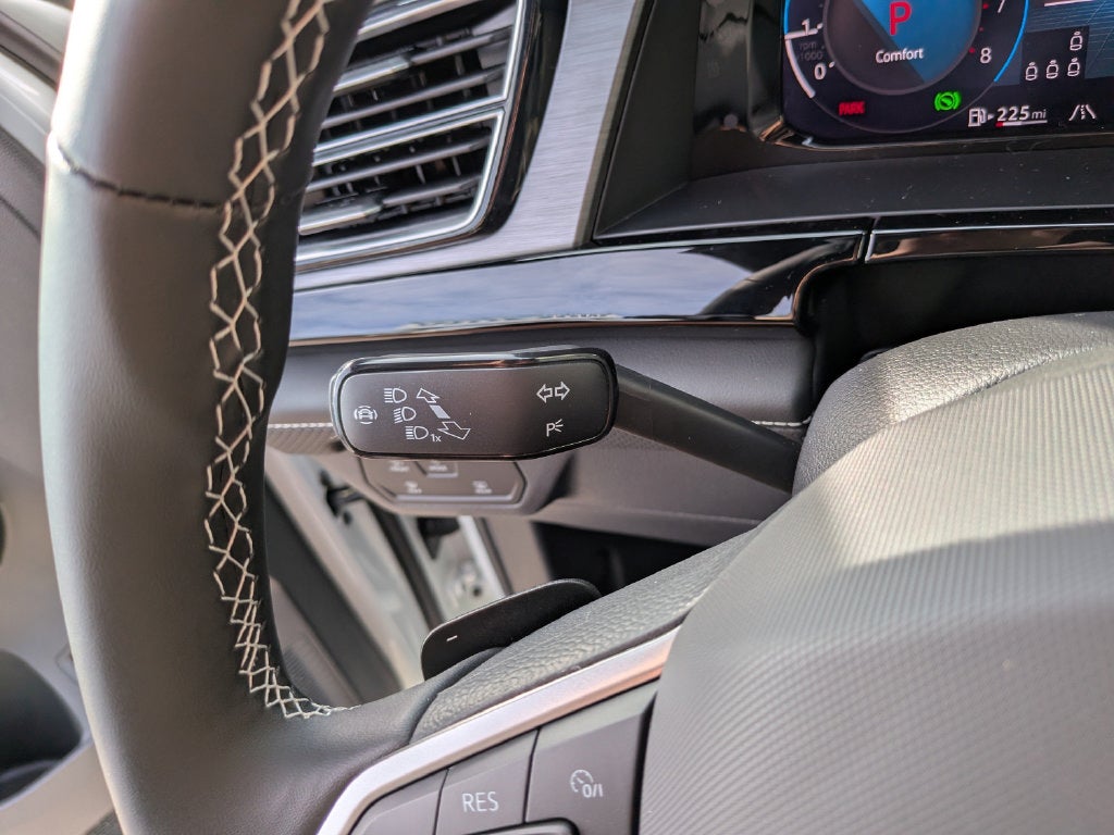 2026 Volkswagen Atlas Cross Sport SE w/Technology