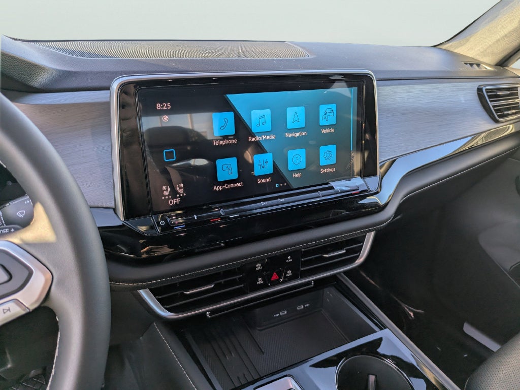 2026 Volkswagen Atlas Cross Sport SE w/Technology