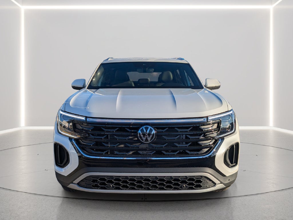 2026 Volkswagen Atlas Cross Sport SE w/Technology