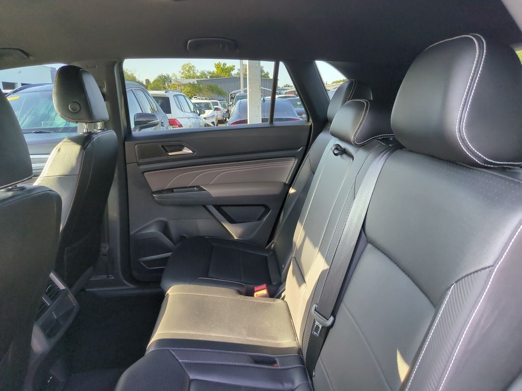 2021 Volkswagen Atlas Cross Sport 2.0T SE w/Technology