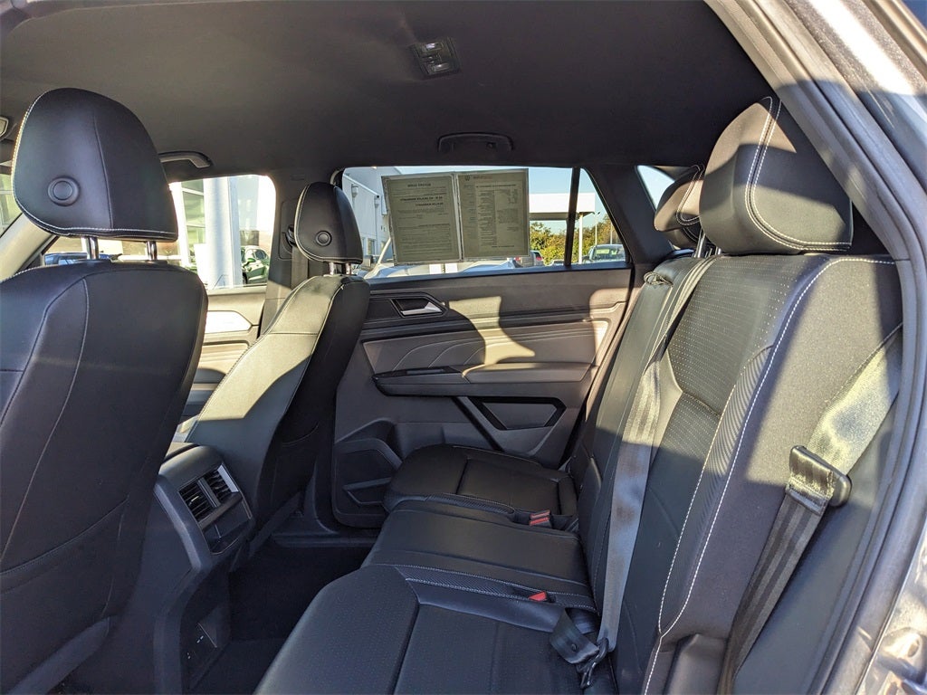 2023 Volkswagen Atlas Cross Sport 2.0T SE w/Technology