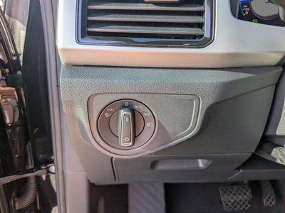 2023 Volkswagen Atlas Cross Sport 2.0T SE w/Technology
