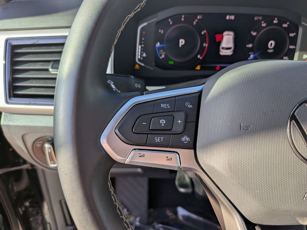 2023 Volkswagen Atlas Cross Sport 2.0T SE w/Technology