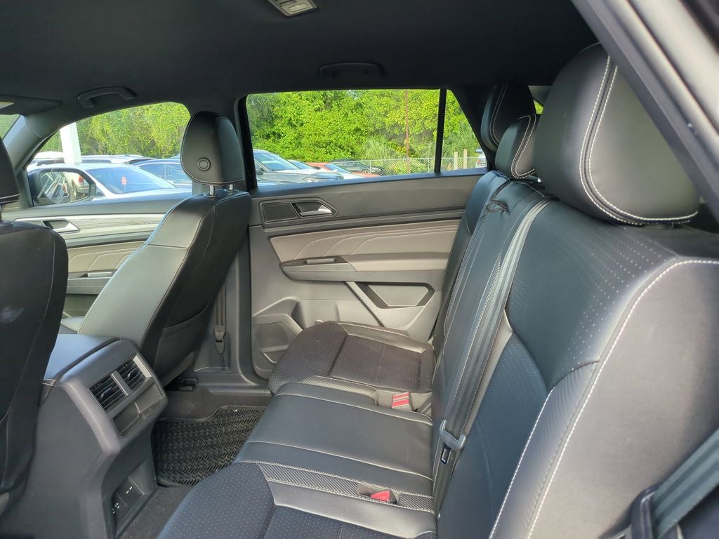 2023 Volkswagen Atlas Cross Sport 2.0T SE w/Technology