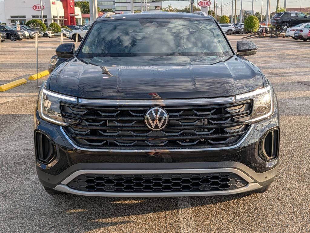 2026 Volkswagen Atlas Cross Sport 2.0T SE w/Technology