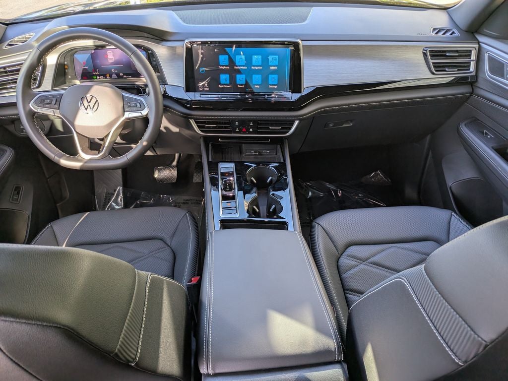 2026 Volkswagen Atlas Cross Sport SE w/Technology