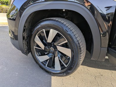 2026 Volkswagen Atlas Cross Sport SE w/Technology