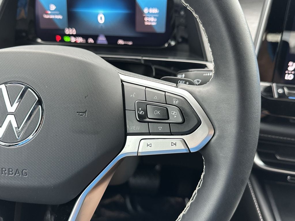 2024 Volkswagen Atlas Cross Sport 2.0T SE w/Technology