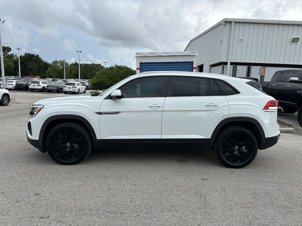 2024 Volkswagen Atlas Cross Sport 2.0T SE w/Technology