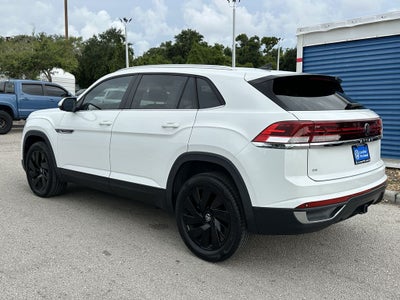 2024 Volkswagen Atlas Cross Sport 2.0T SE w/Technology