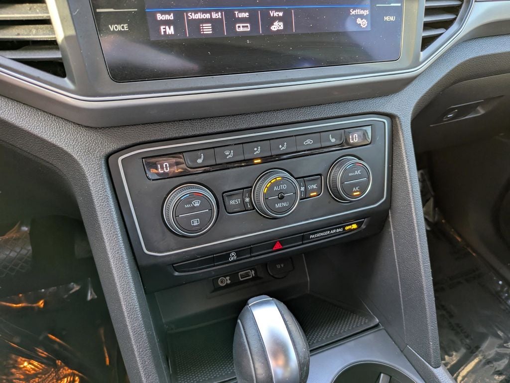 2019 Volkswagen Atlas 2.0T SE w/Technology w/Technology