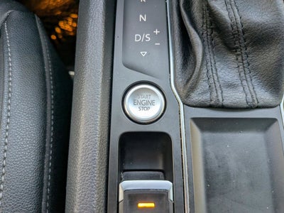 2019 Volkswagen Atlas 2.0T SE w/Technology w/Technology