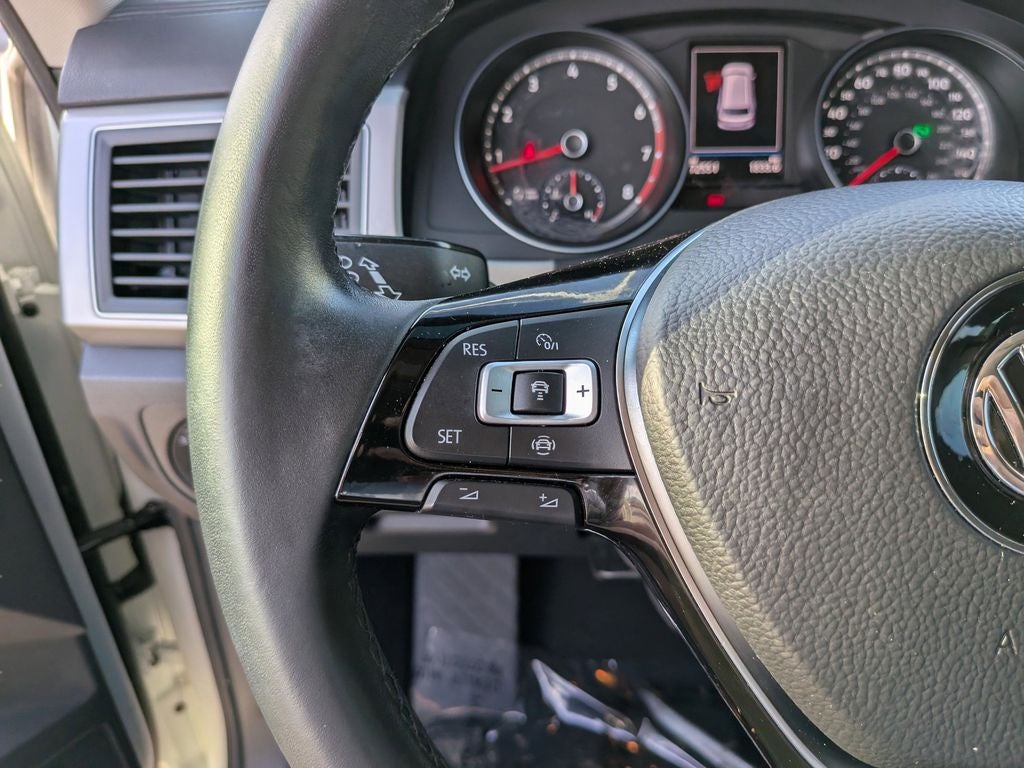 2019 Volkswagen Atlas 2.0T SE w/Technology w/Technology