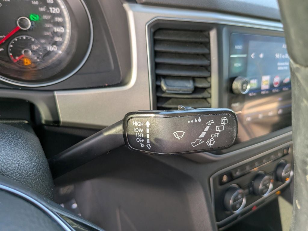 2019 Volkswagen Atlas 2.0T SE w/Technology w/Technology