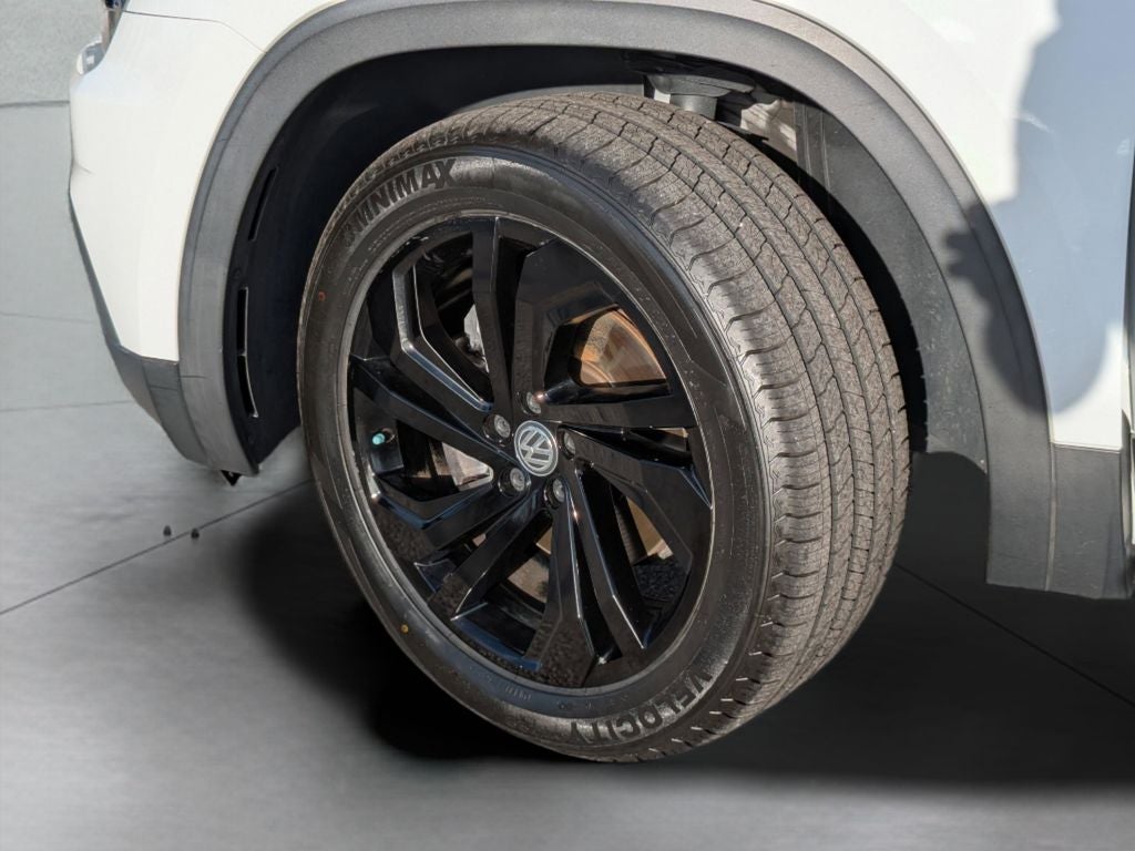 2019 Volkswagen Atlas 2.0T SE w/Technology w/Technology