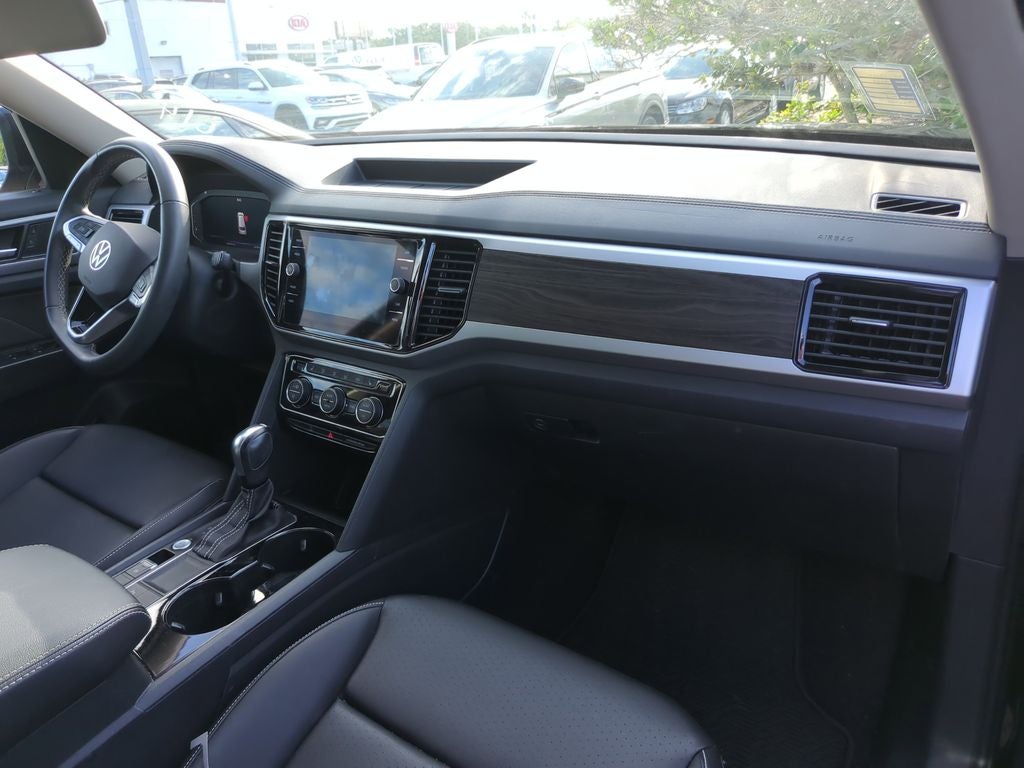 2023 Volkswagen Atlas 2.0T SE w/Technology