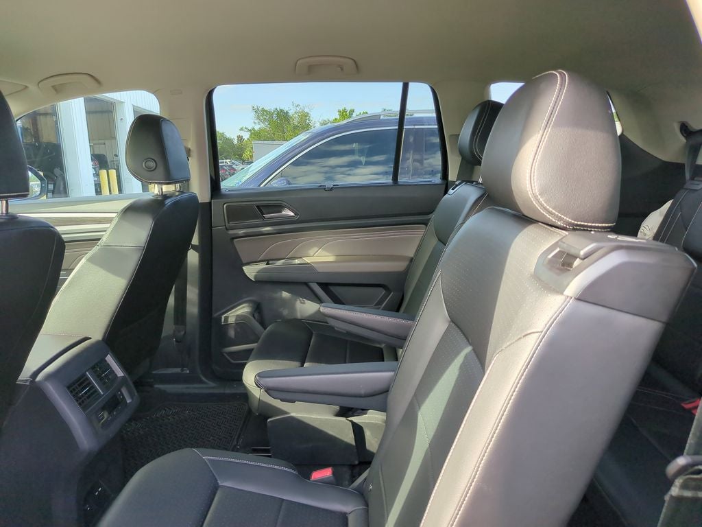 2023 Volkswagen Atlas 2.0T SE w/Technology
