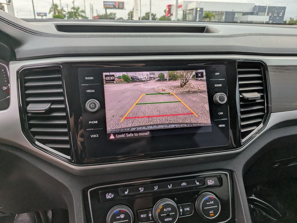 2023 Volkswagen Atlas 2.0T SE w/Technology