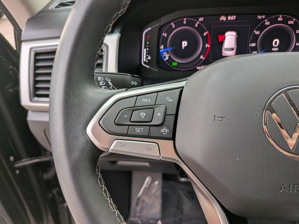 2023 Volkswagen Atlas 2.0T SE w/Technology