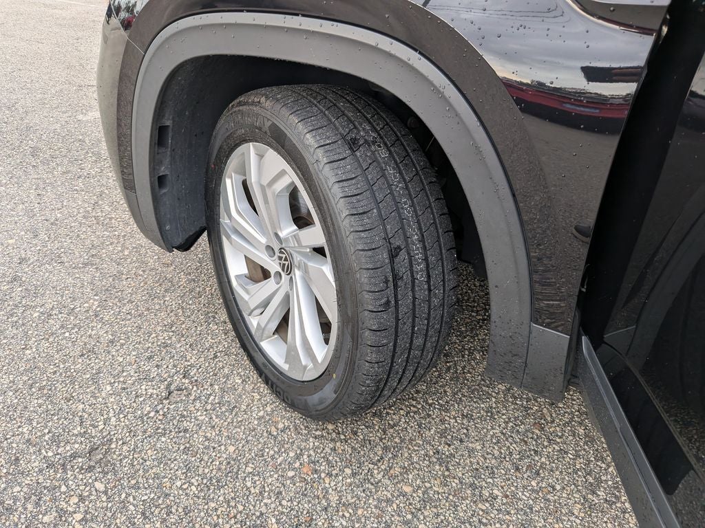 2023 Volkswagen Atlas 2.0T SE w/Technology