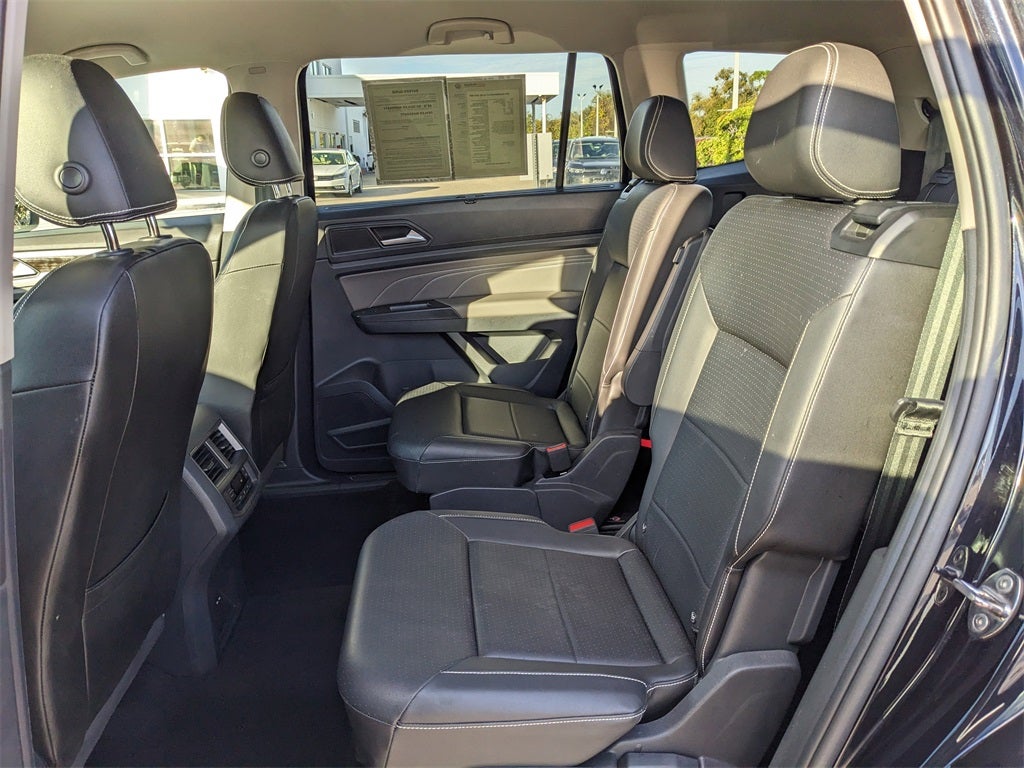 2023 Volkswagen Atlas 2.0T SE w/Technology