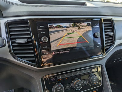 2023 Volkswagen Atlas 2.0T SE w/Technology