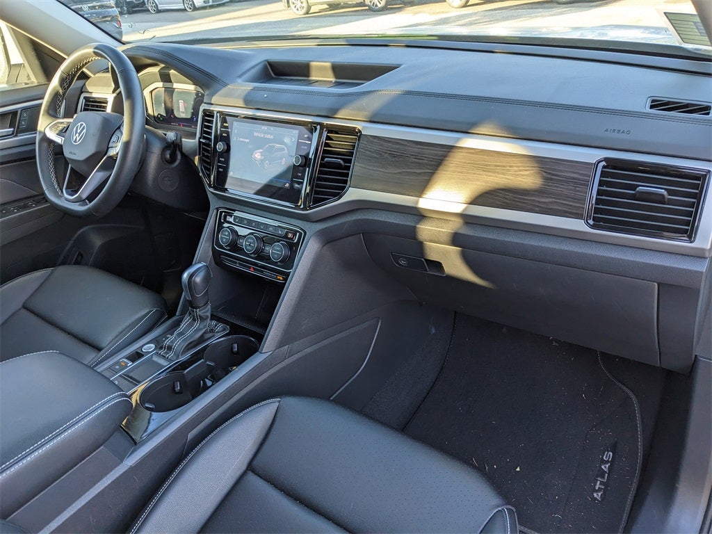 2023 Volkswagen Atlas 2.0T SE w/Technology