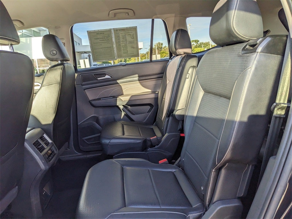 2022 Volkswagen Atlas 2.0T SE w/Technology