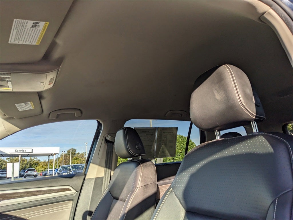 2022 Volkswagen Atlas 2.0T SE w/Technology