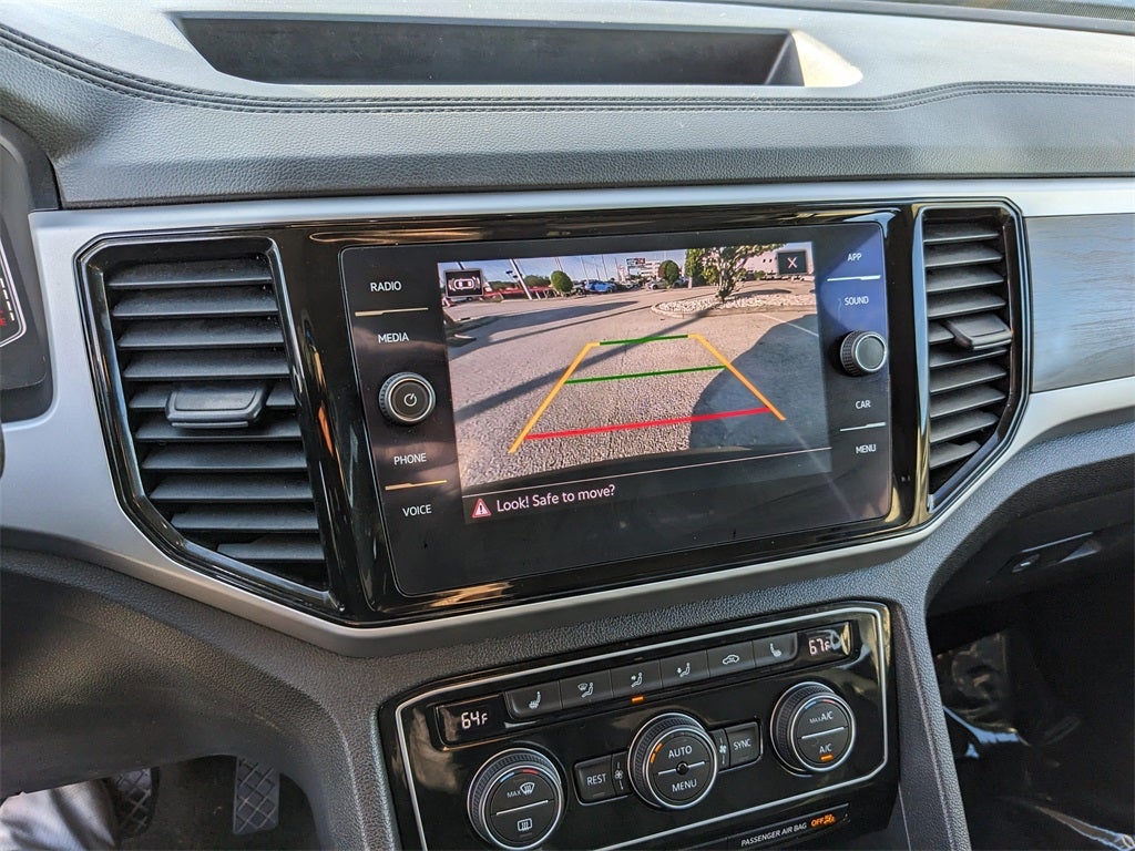 2022 Volkswagen Atlas 2.0T SE w/Technology