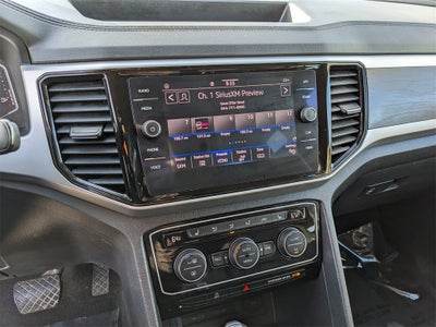 2022 Volkswagen Atlas 2.0T SE w/Technology