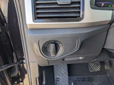 2022 Volkswagen Atlas 2.0T SE w/Technology