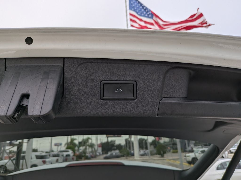 2023 Volkswagen Atlas 2.0T SE w/Technology