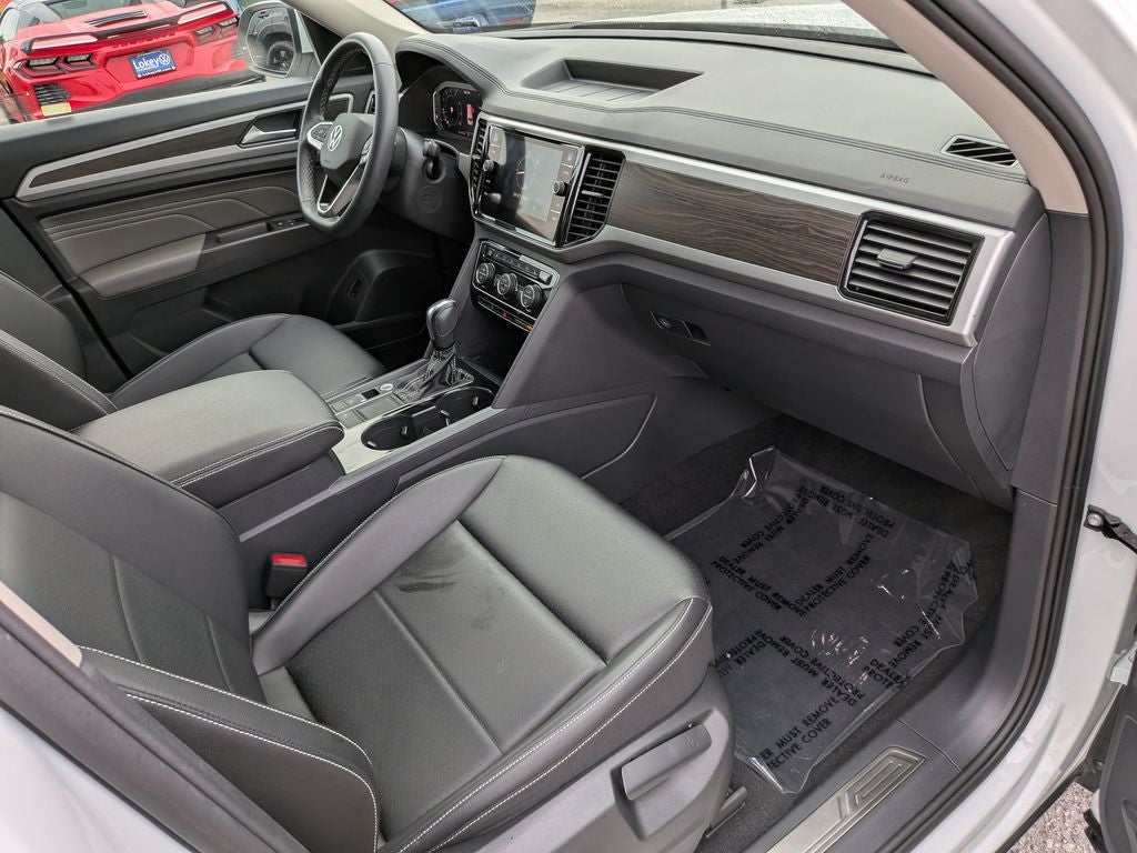 2023 Volkswagen Atlas 2.0T SE w/Technology