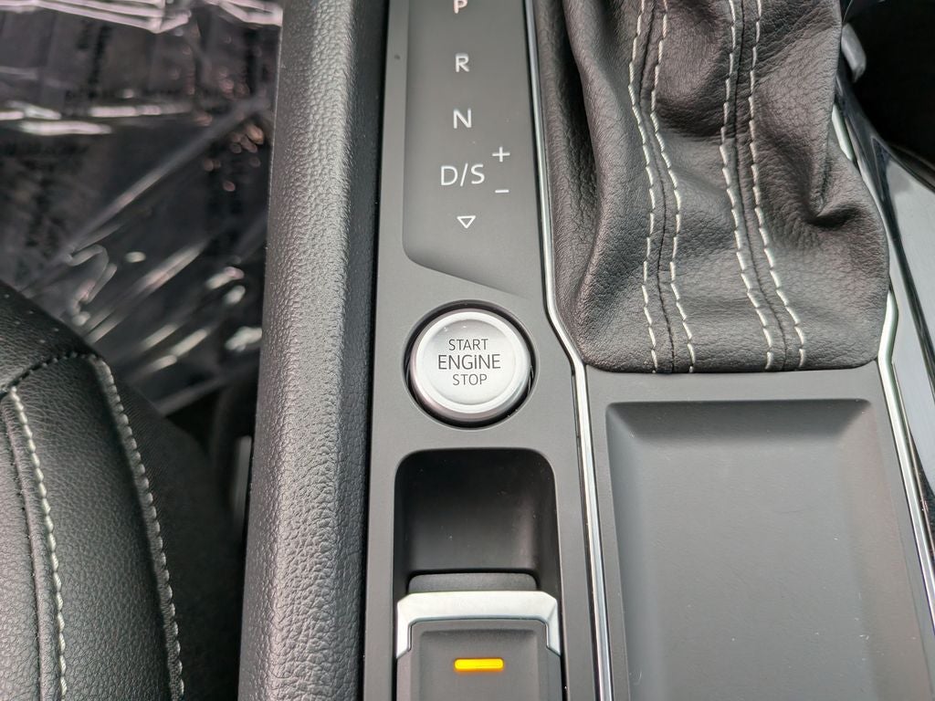 2023 Volkswagen Atlas 2.0T SE w/Technology