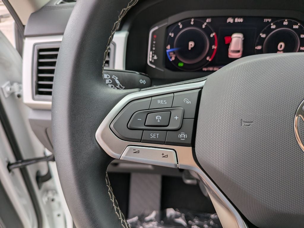 2023 Volkswagen Atlas 2.0T SE w/Technology