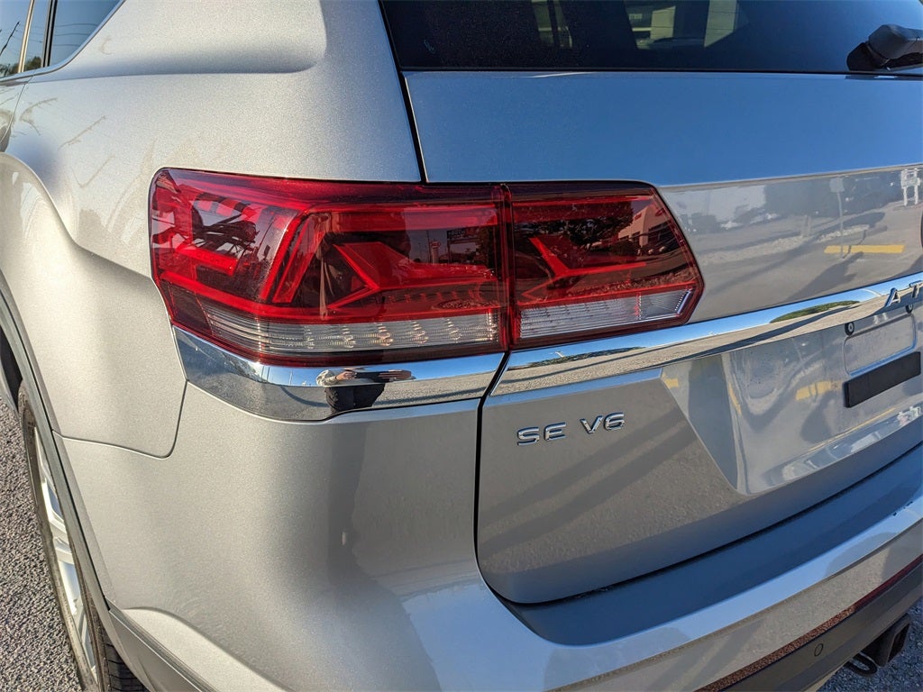 2022 Volkswagen Atlas 3.6L V6 SE w/Technology