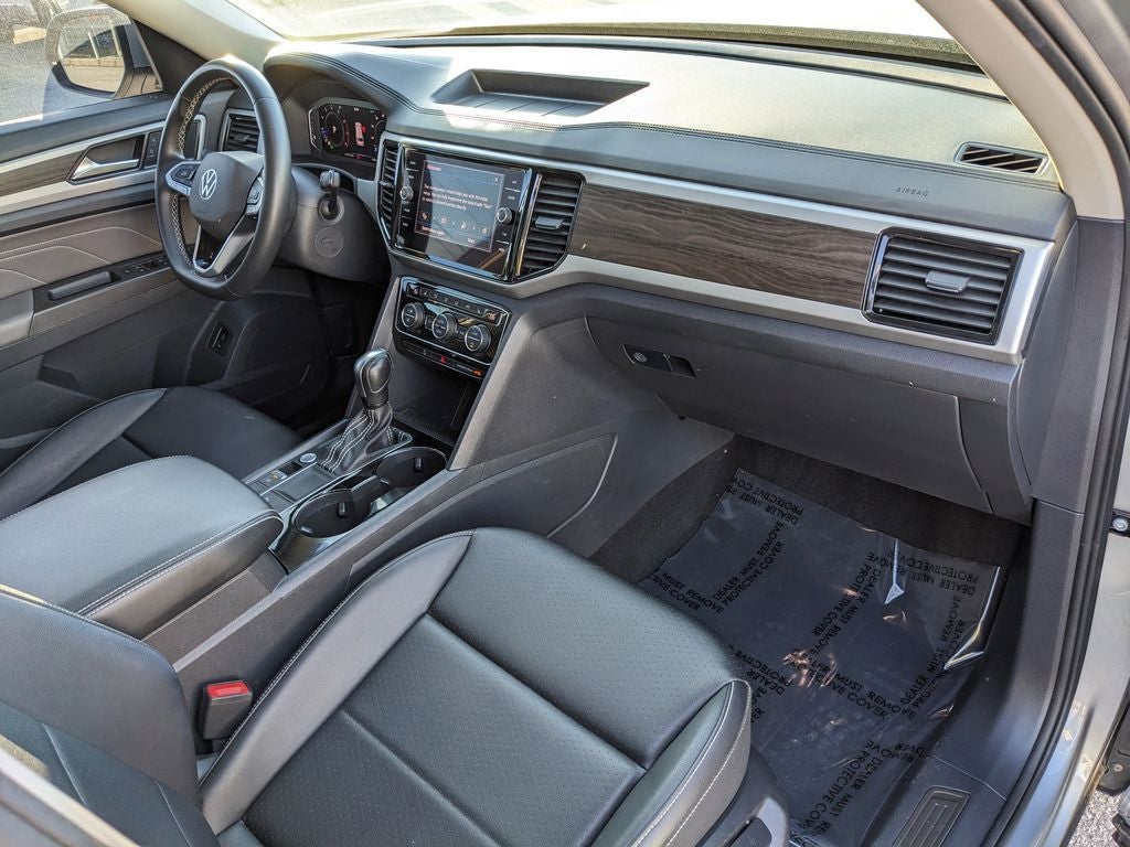 2022 Volkswagen Atlas 3.6L V6 SE w/Technology