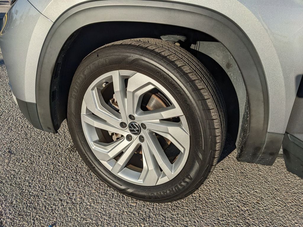 2022 Volkswagen Atlas 3.6L V6 SE w/Technology