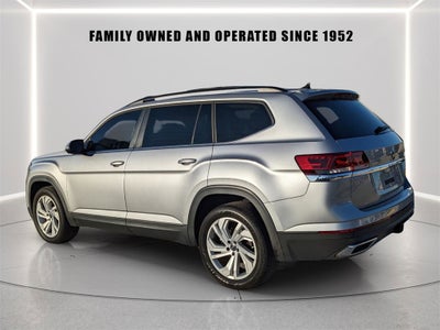 2022 Volkswagen Atlas 3.6L V6 SE w/Technology