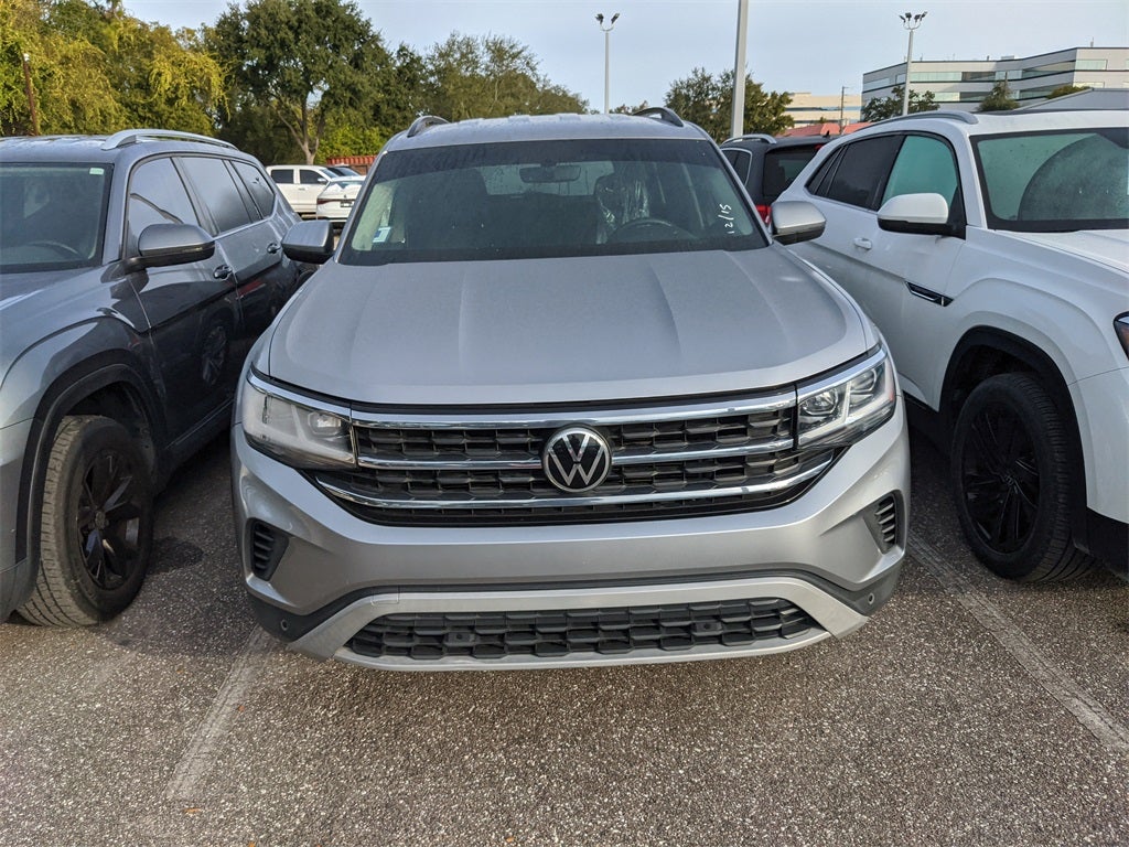 2022 Volkswagen Atlas 3.6L V6 SE w/Technology