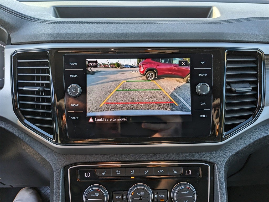 2022 Volkswagen Atlas 3.6L V6 SE w/Technology