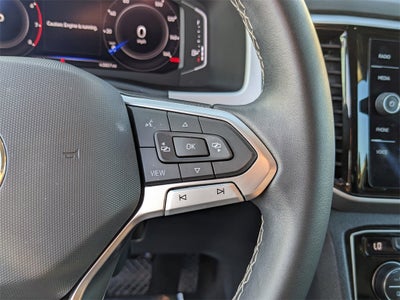 2022 Volkswagen Atlas 3.6L V6 SE w/Technology