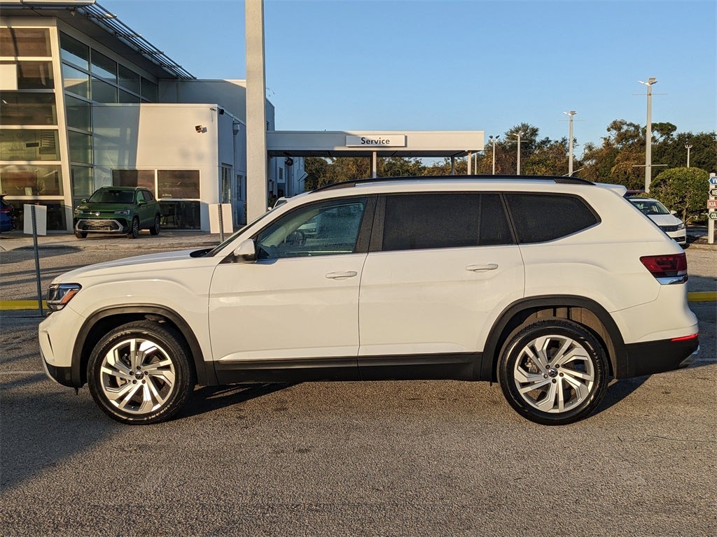 2022 Volkswagen Atlas 3.6L V6 SE w/Technology