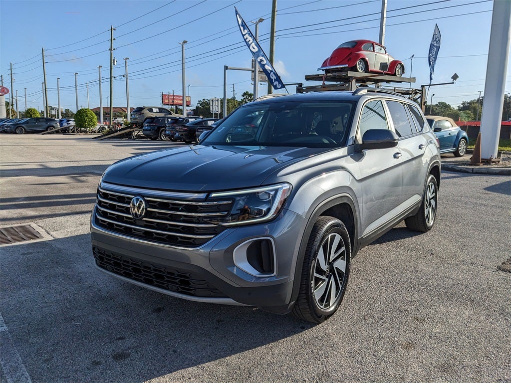 2025 Volkswagen Atlas 2.0T SE w/Technology