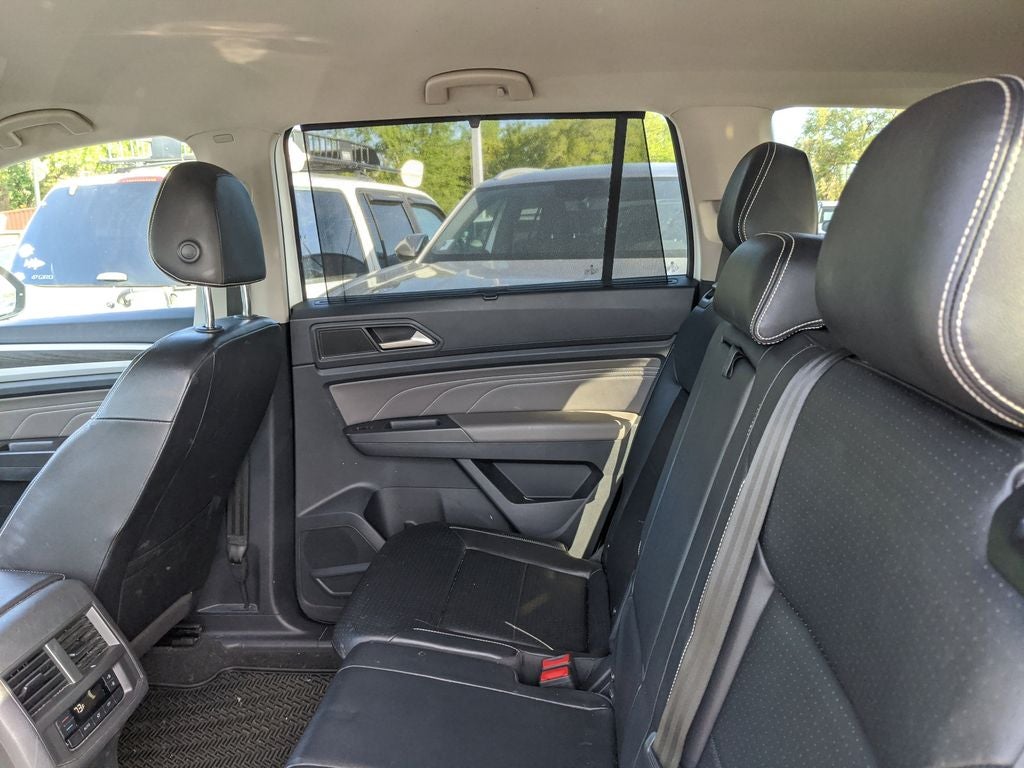 2022 Volkswagen Atlas 3.6L V6 SE w/Technology