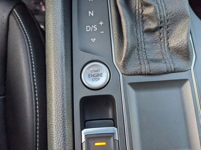 2020 Volkswagen Atlas Cross Sport 2.0T SE w/Technology